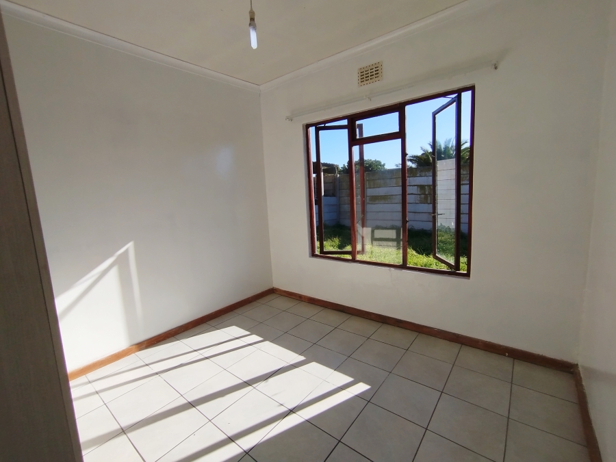 To Let 1 Bedroom Property for Rent in Vredenburg Western Cape